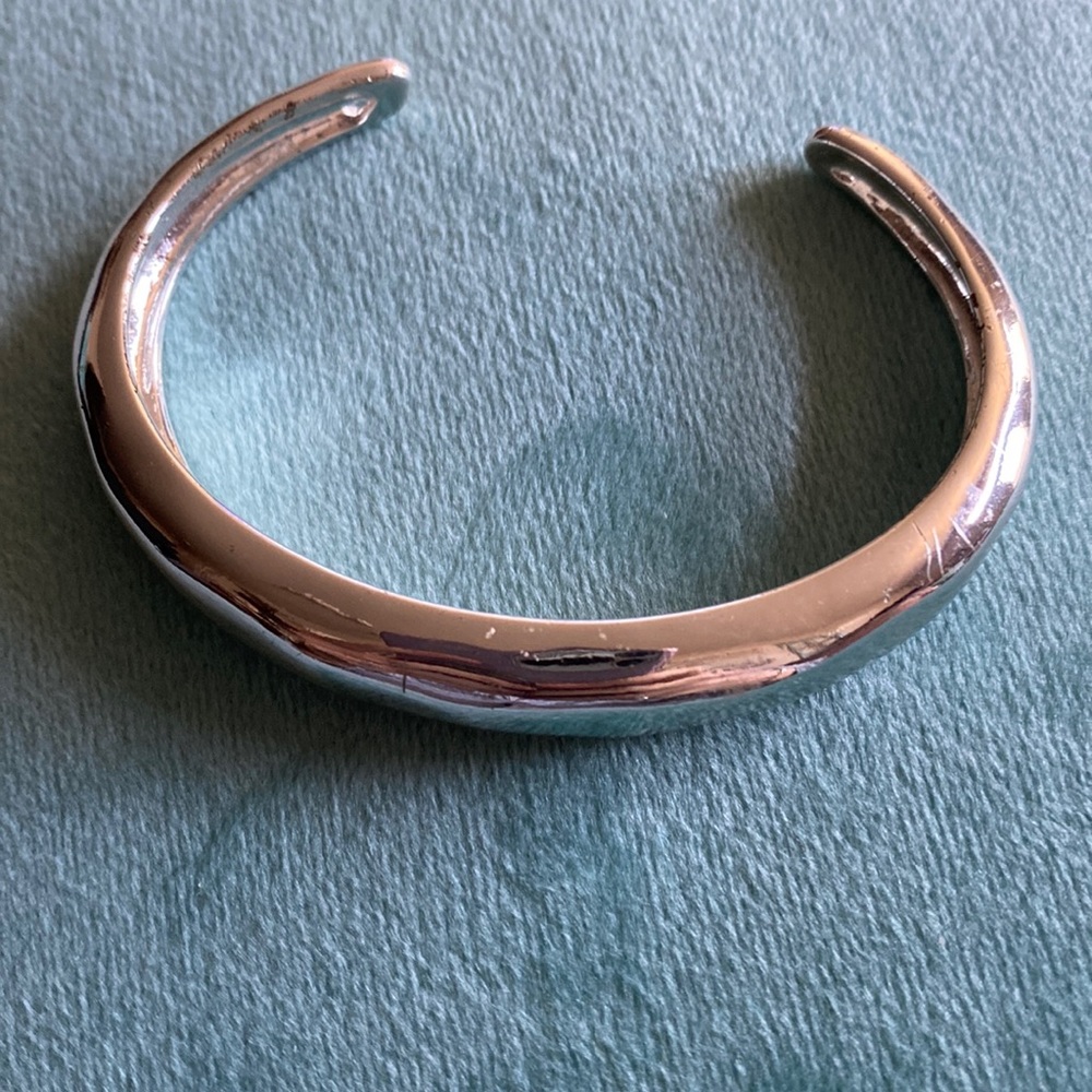 Chloe and Isabel flexible bangle like bracelet.